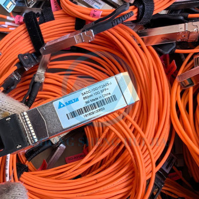 Cable de conexión directa de fibra óptica AOC SFP 10G 3M usado para una capacidad de conmutación de 10 GB