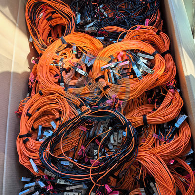 Cable de conexión directa de fibra óptica AOC SFP 10G 3M usado para una capacidad de conmutación de 10 GB